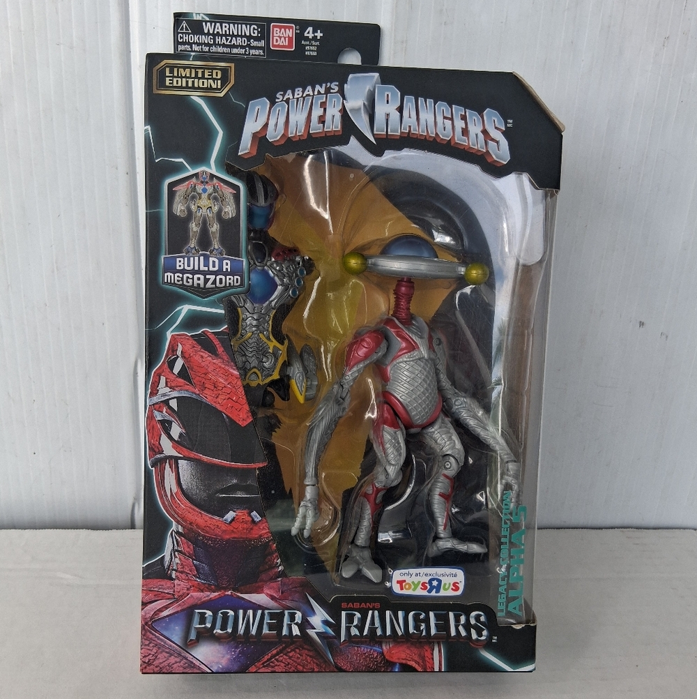 Limited Edition Saban's Power Rangers Build A Megazord Legacy Alpha 5 Figure